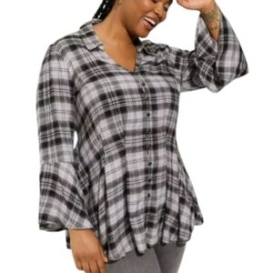 Torrid Black And White Plaid Button Down Top Size 2